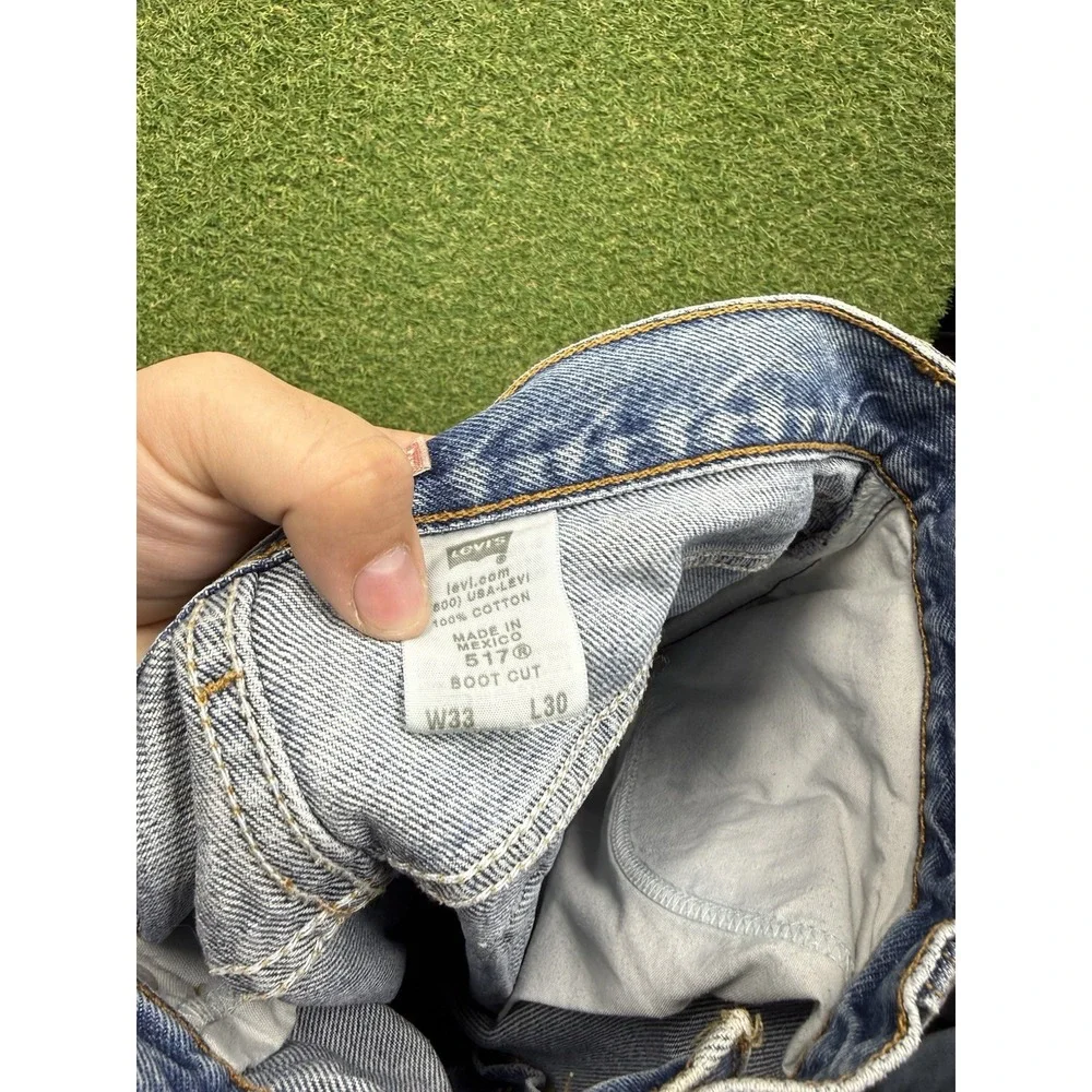Levis shop confidence